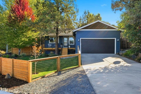 Photo of 1571 NE Butler Market Road, Bend, OR 97701 (MLS # 220229470)