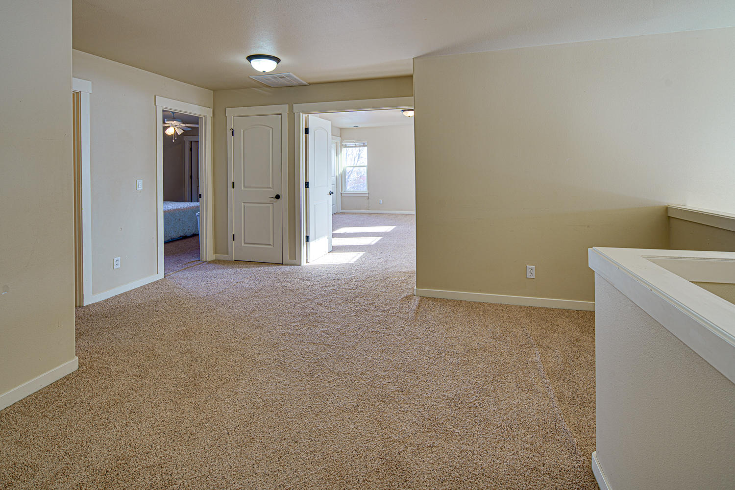 Ni Lah Sha Village - Residential