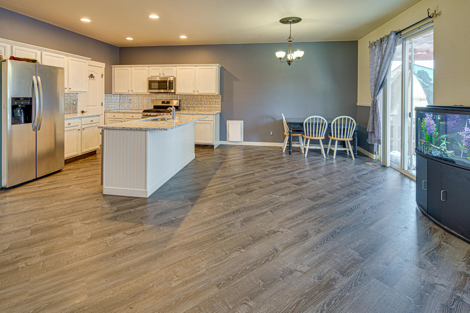 Ni Lah Sha Village - Residential