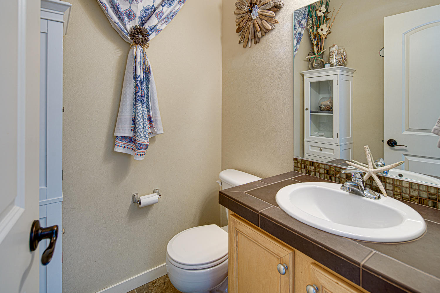 Ni Lah Sha Village - Residential