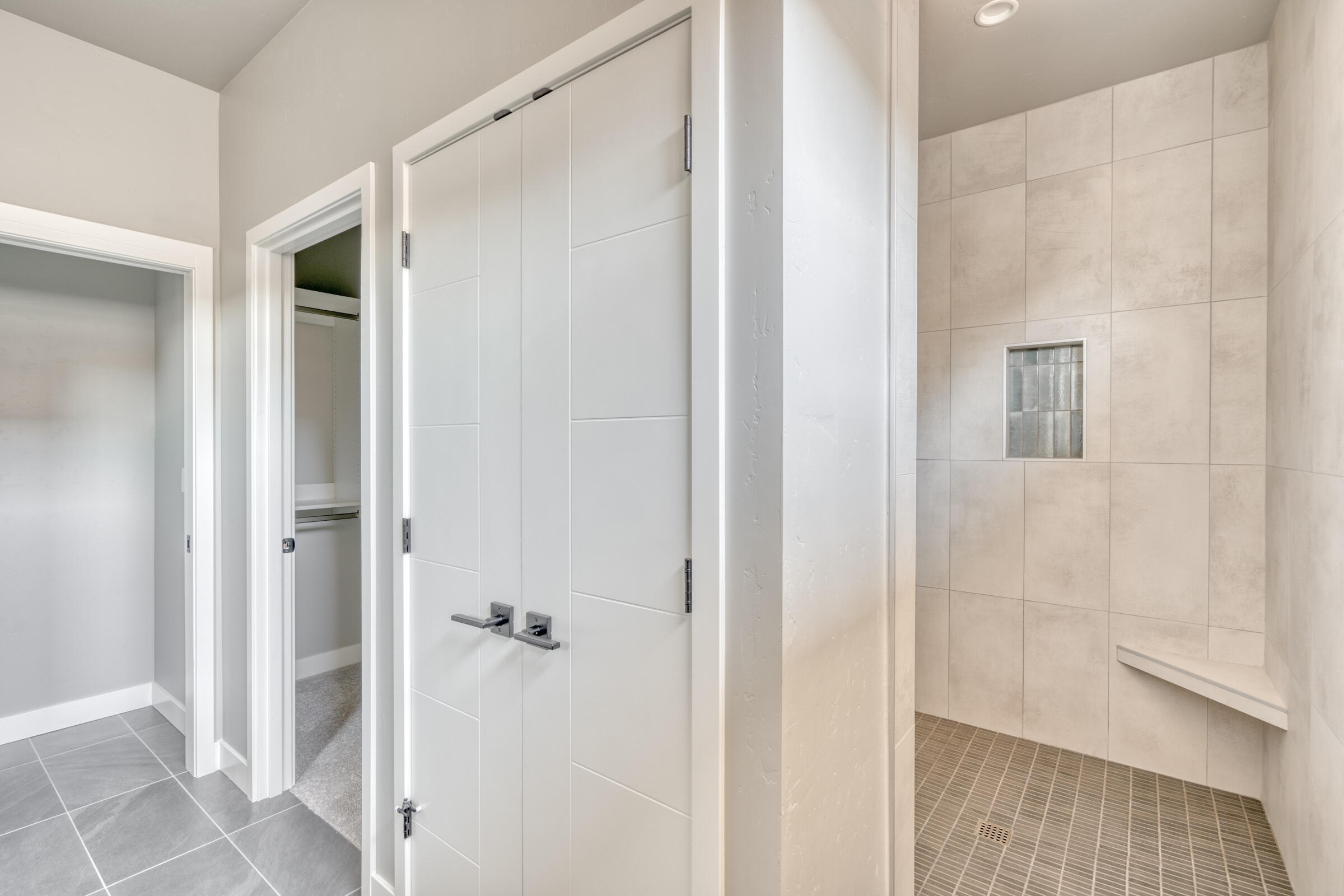 Canyon Rim Village - Residential