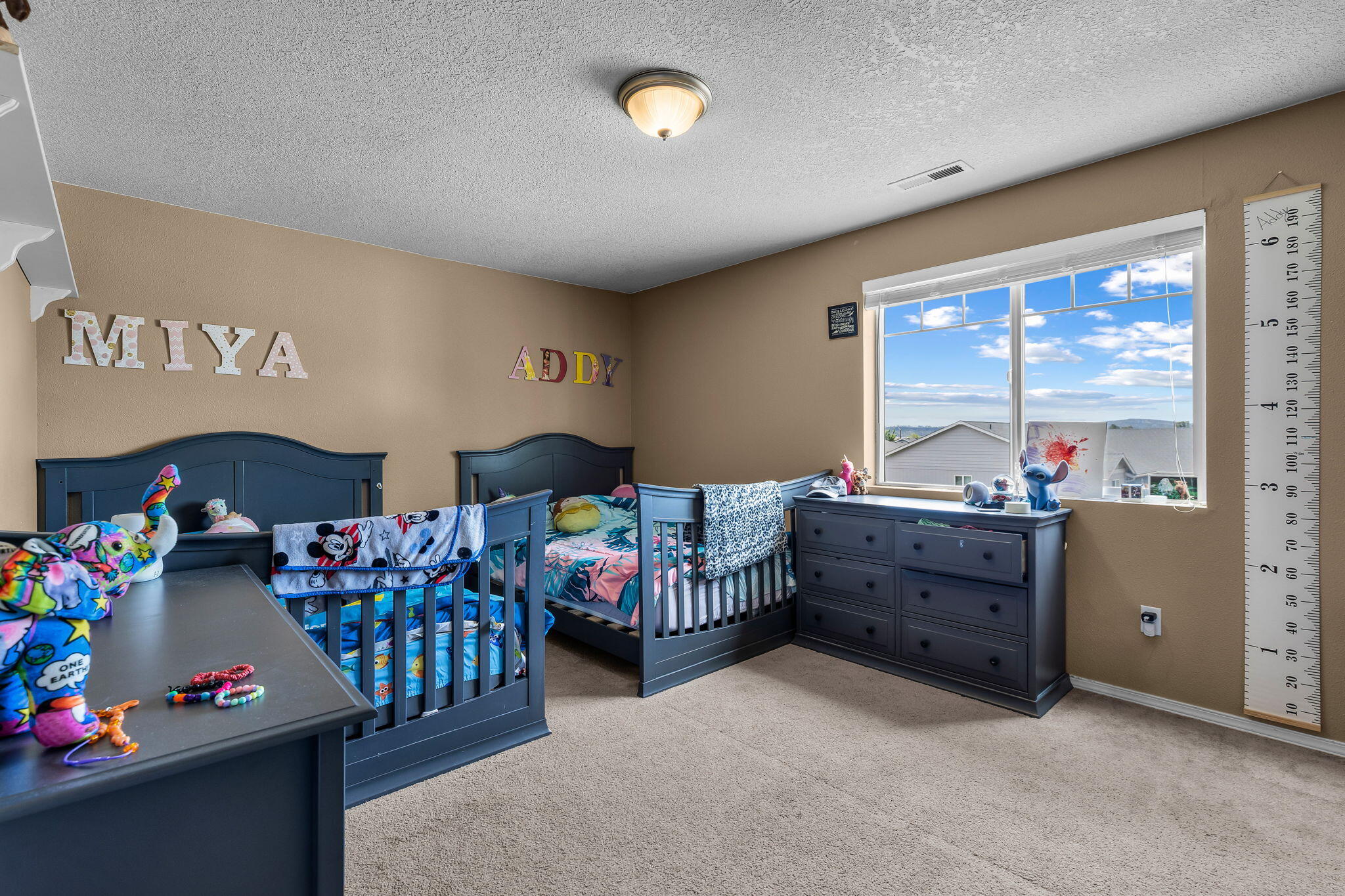 Picture for the property 220221046, 4 beds, 3 baths