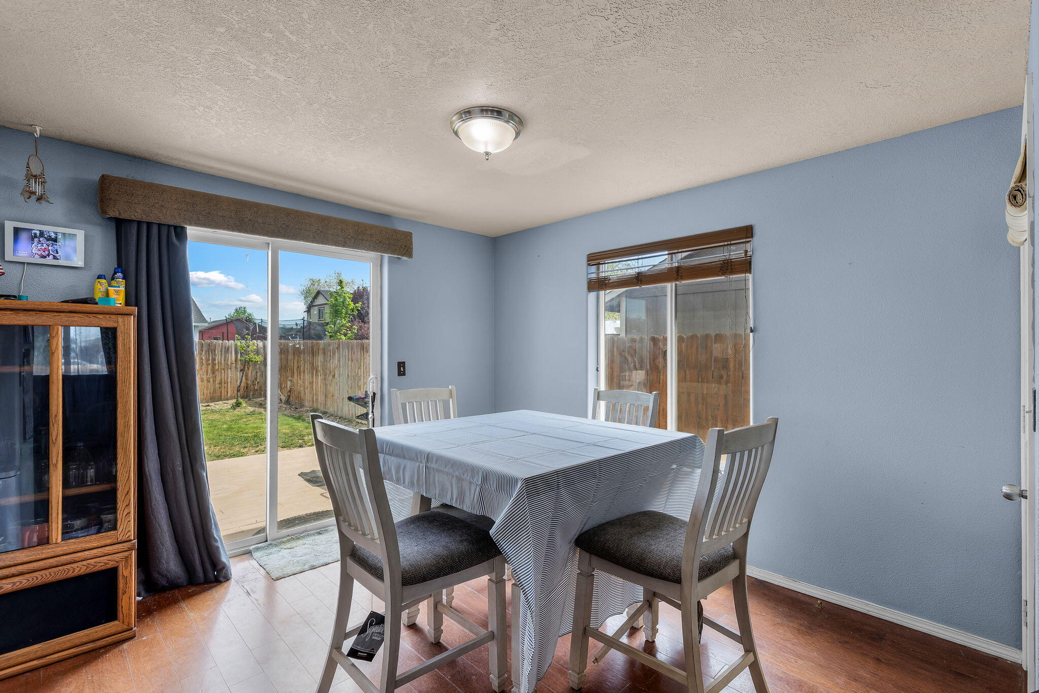 Picture for the property 220221046, 4 beds, 3 baths