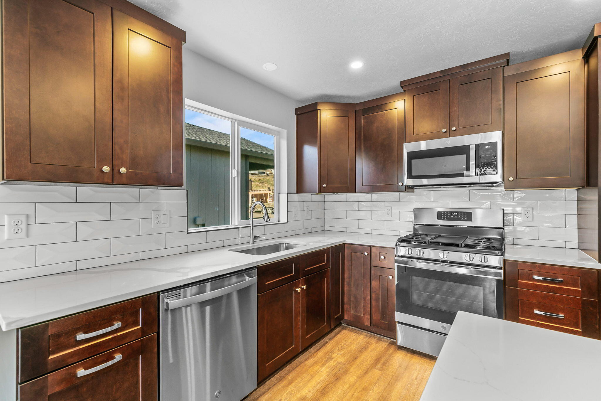 Stoneridge Terrace - Residential