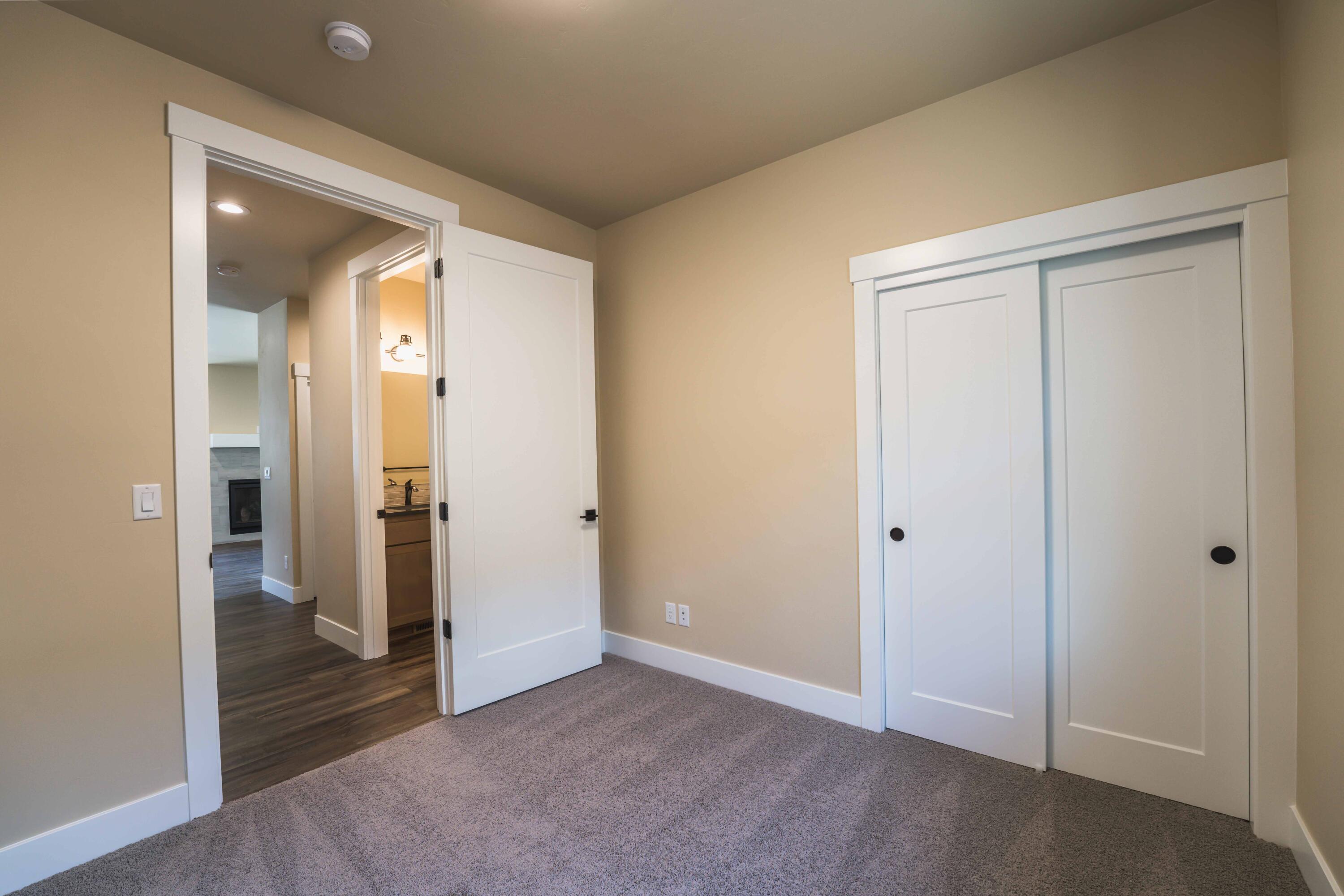 Dry Canyon - Residential