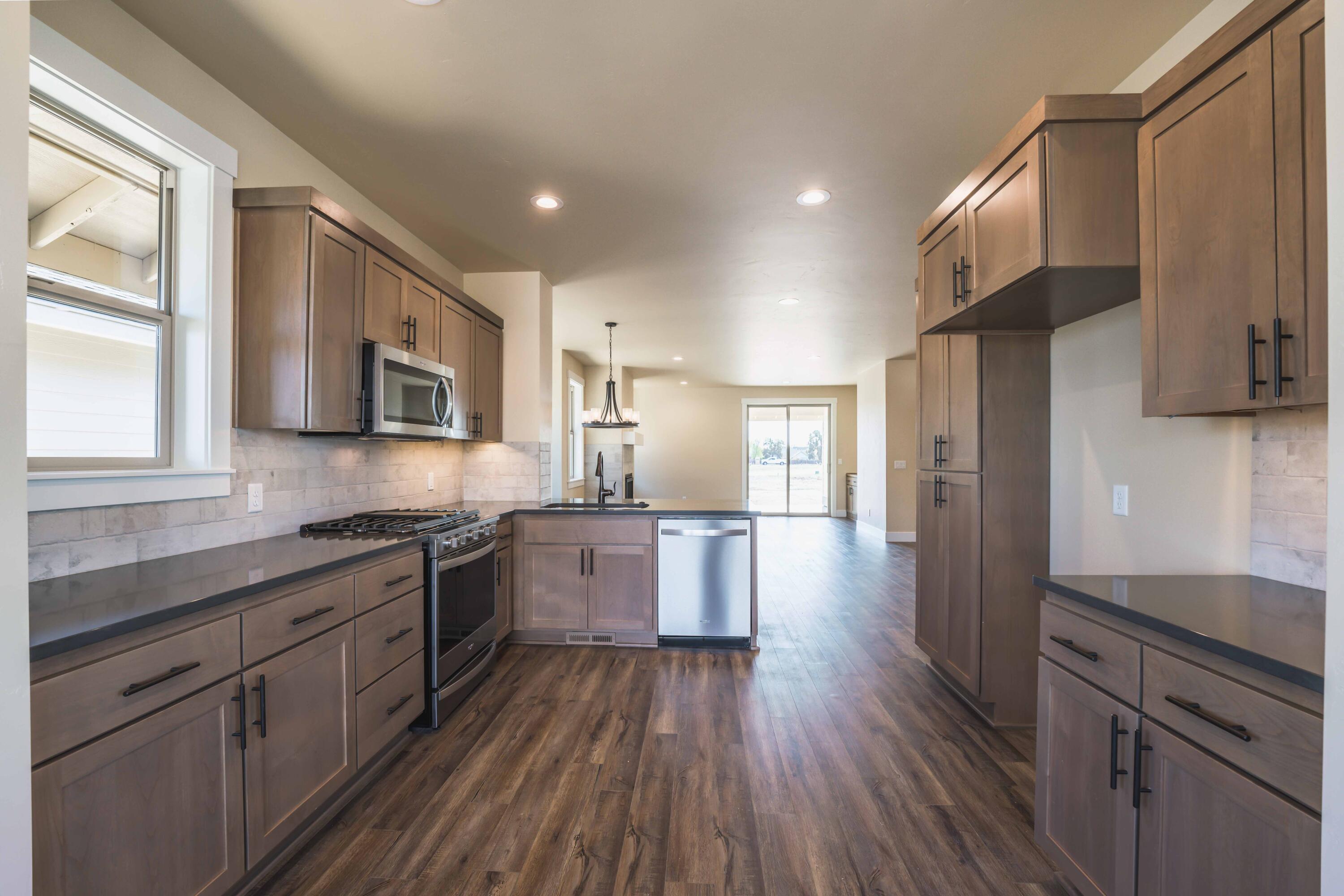 Dry Canyon - Residential