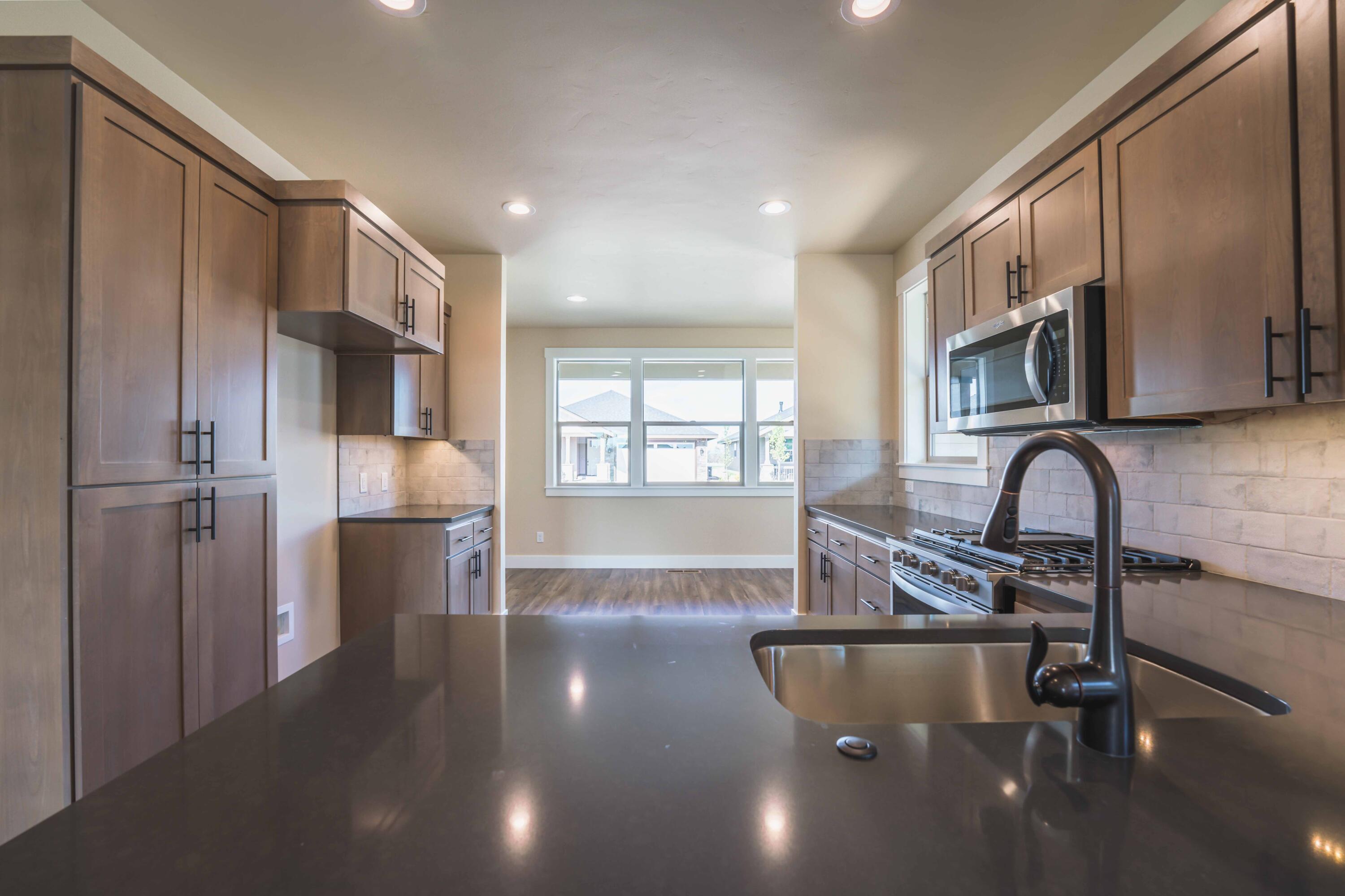 Dry Canyon - Residential