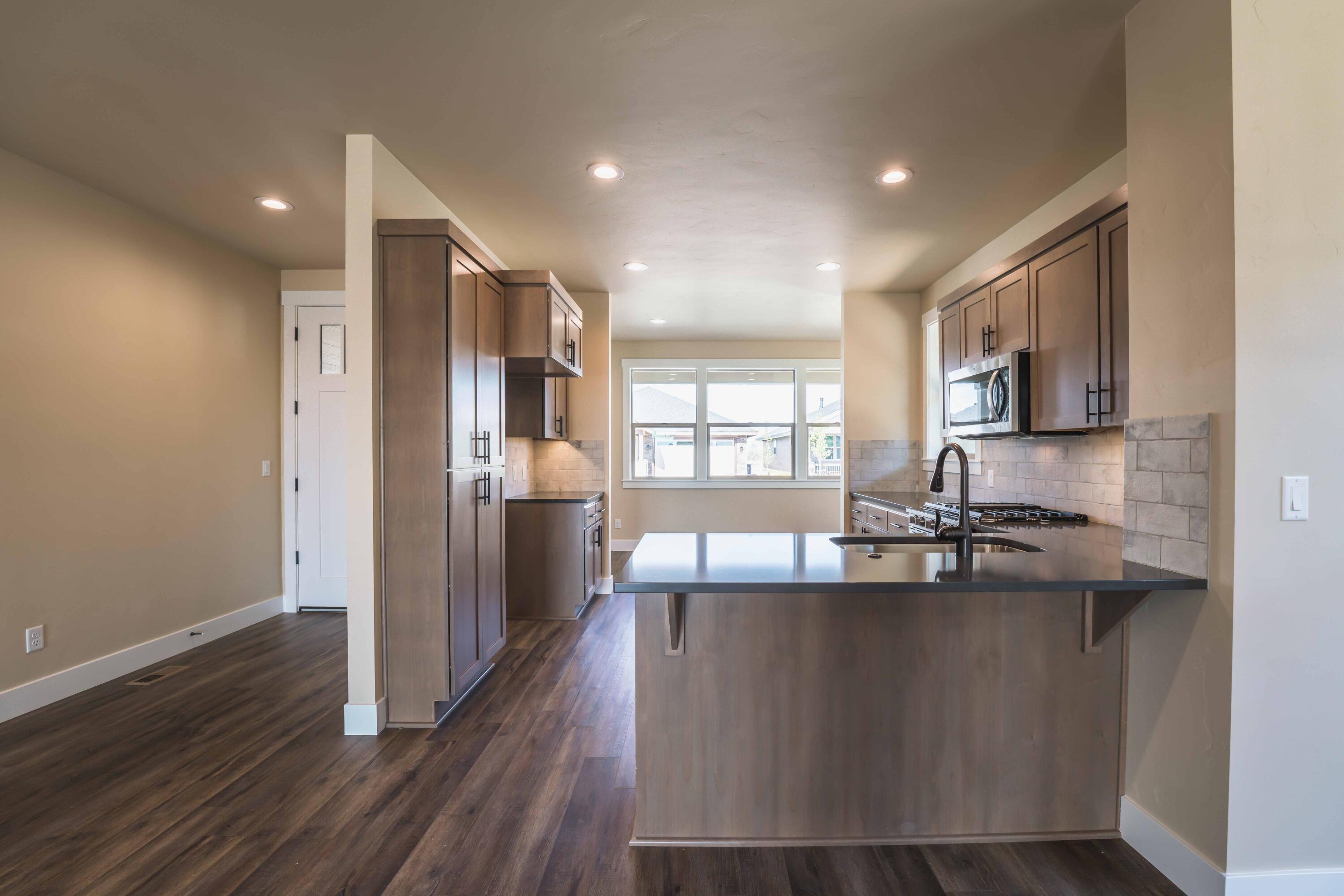 Dry Canyon - Residential