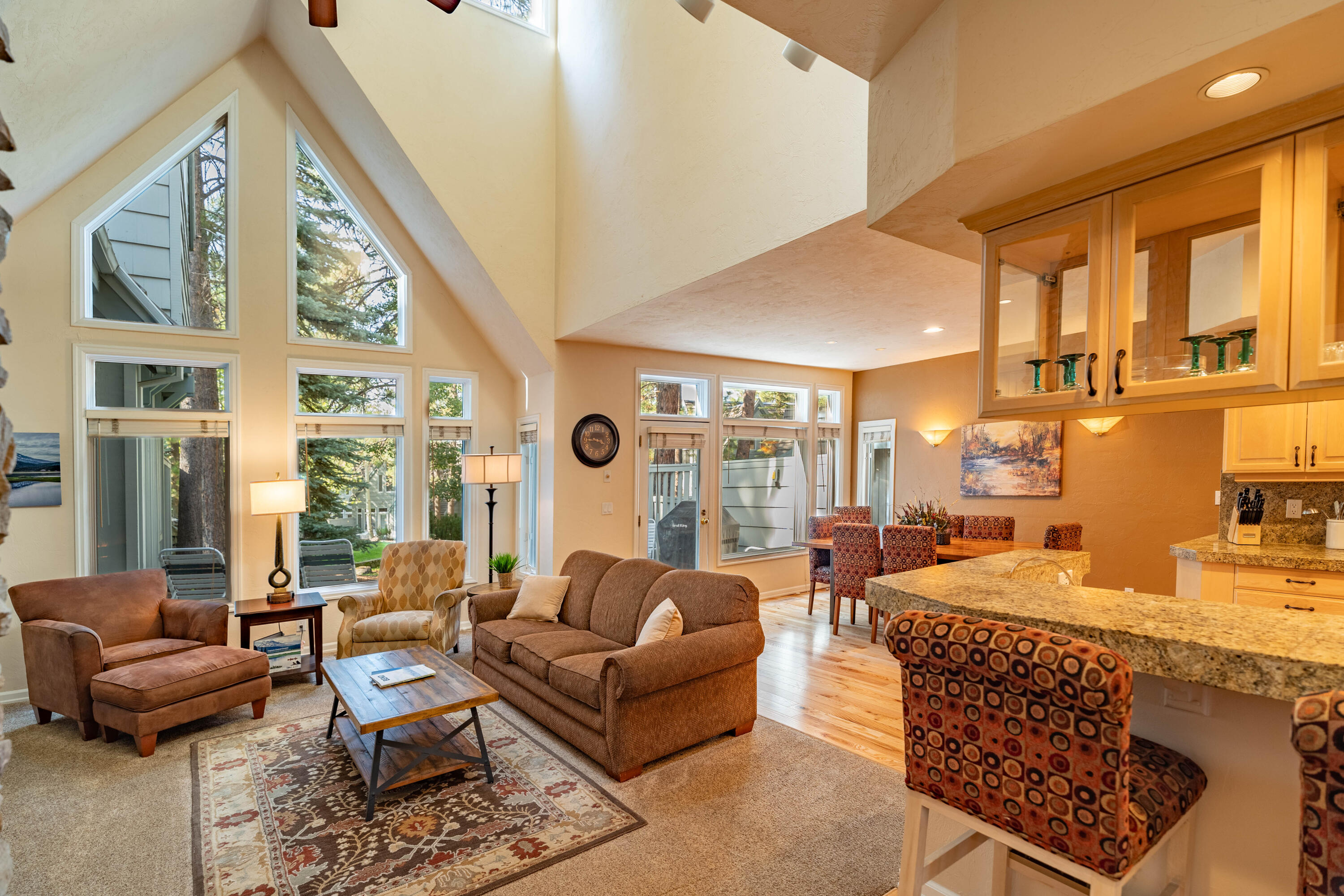 StoneTH - Residential