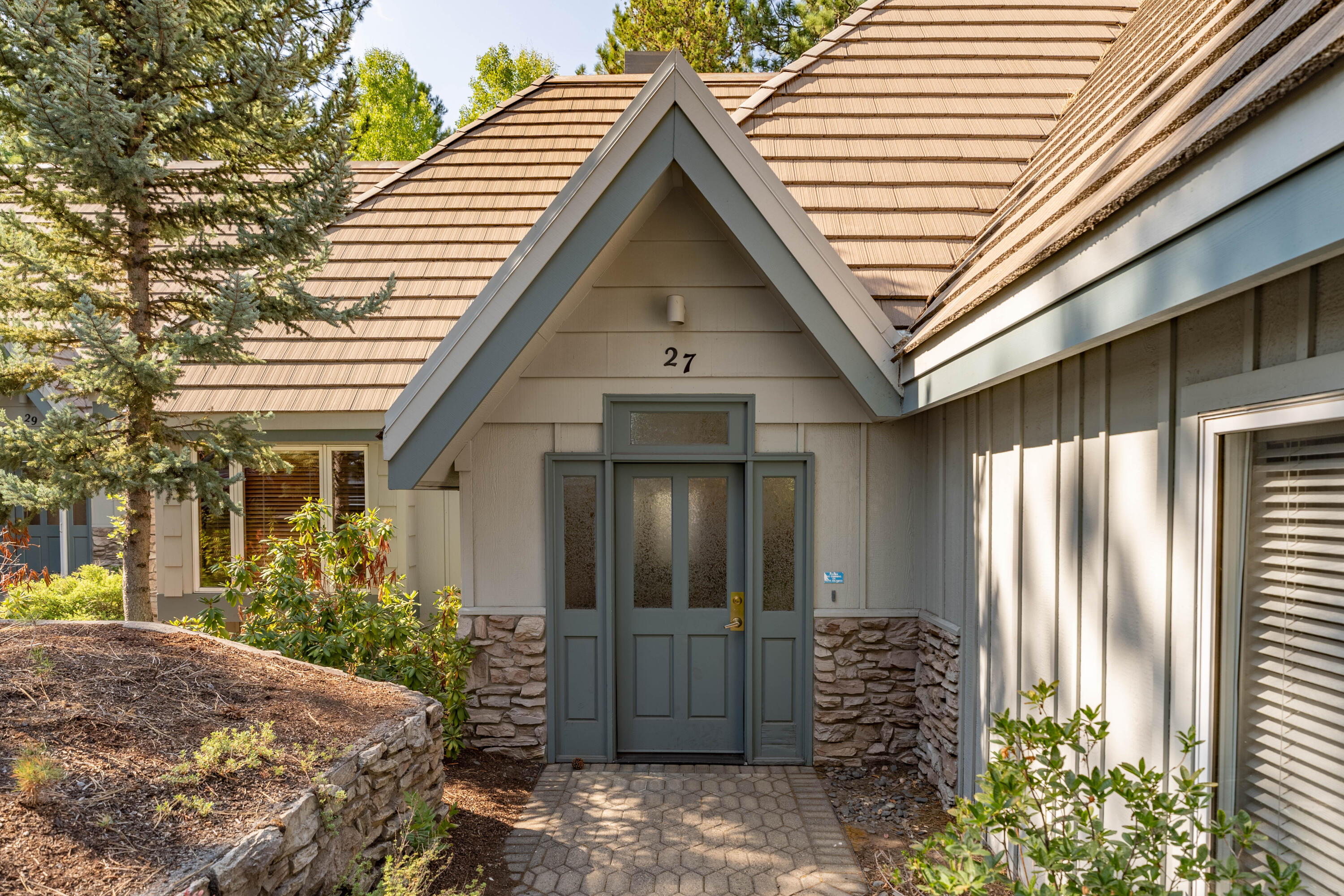 StoneTH - Residential