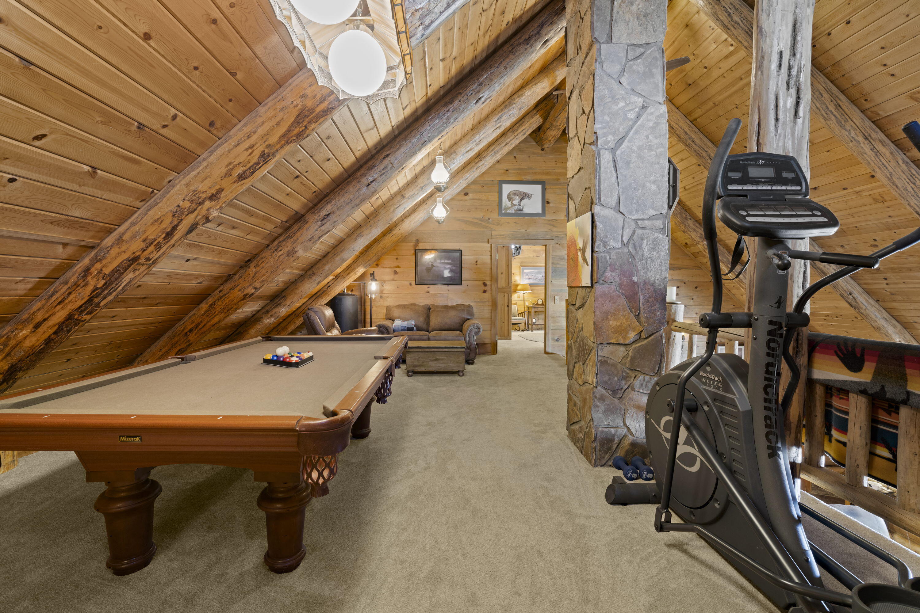 Roberts' River Acres - Residential