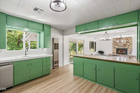 Tiny photo for 29560 Oregon 62, Trail, OR 97541 (MLS # 220226312)