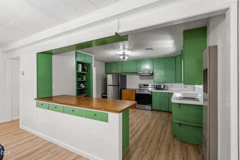 Tiny photo for 29560 Oregon 62, Trail, OR 97541 (MLS # 220226312)