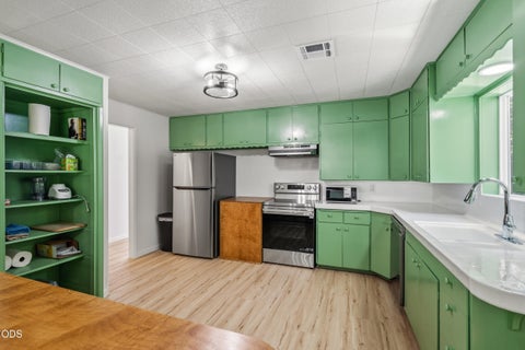 Tiny photo for 29560 Oregon 62, Trail, OR 97541 (MLS # 220226312)