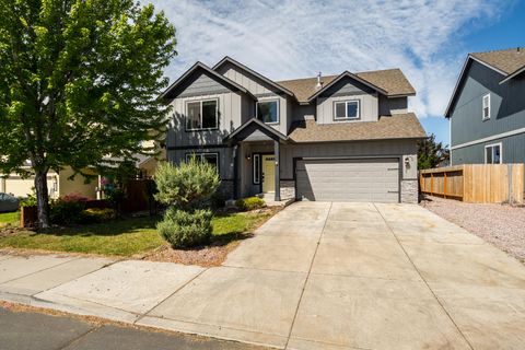 225 NW 28th Street Redmond OR 97756