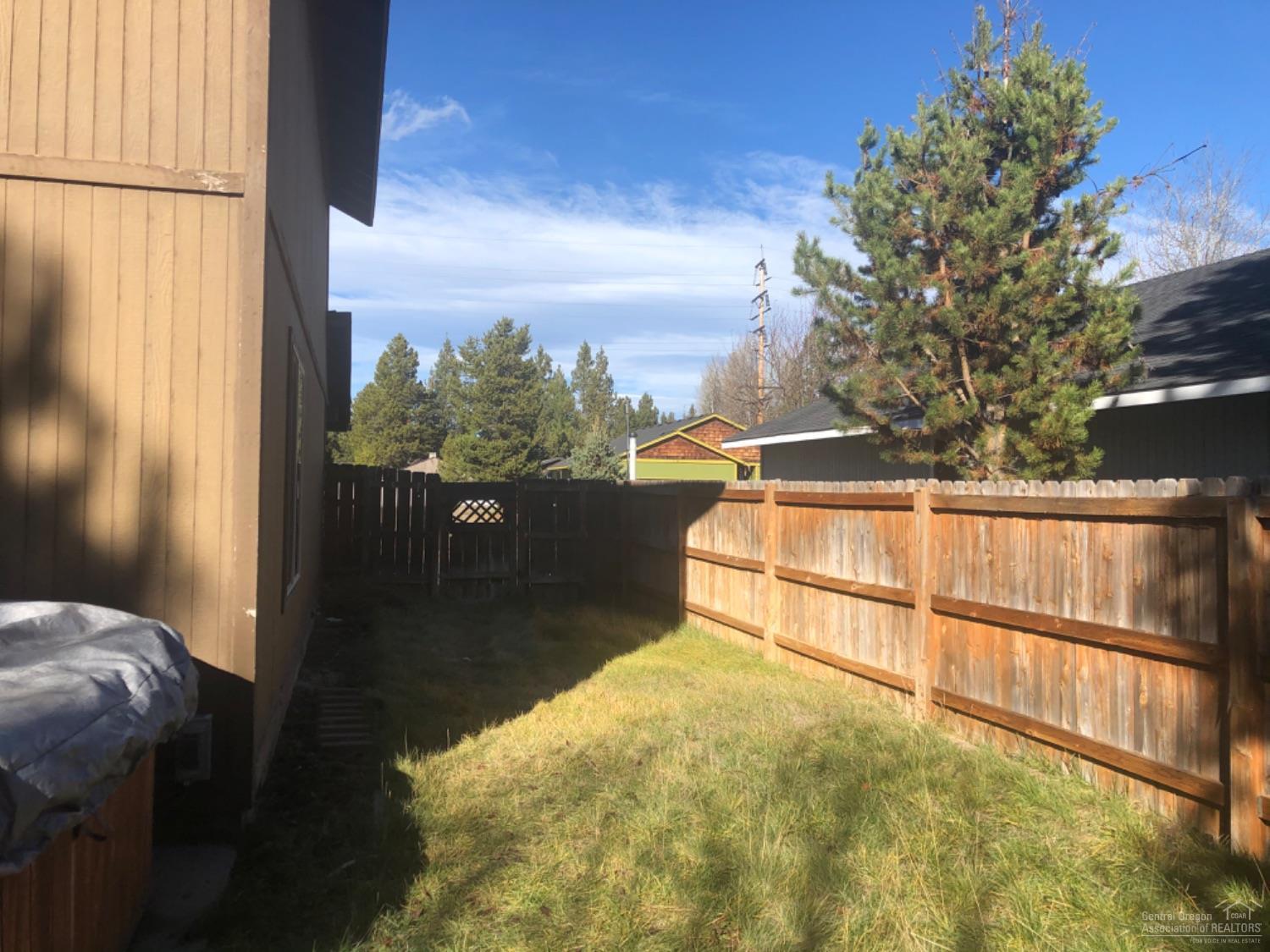 Huntington Meadows - Residential