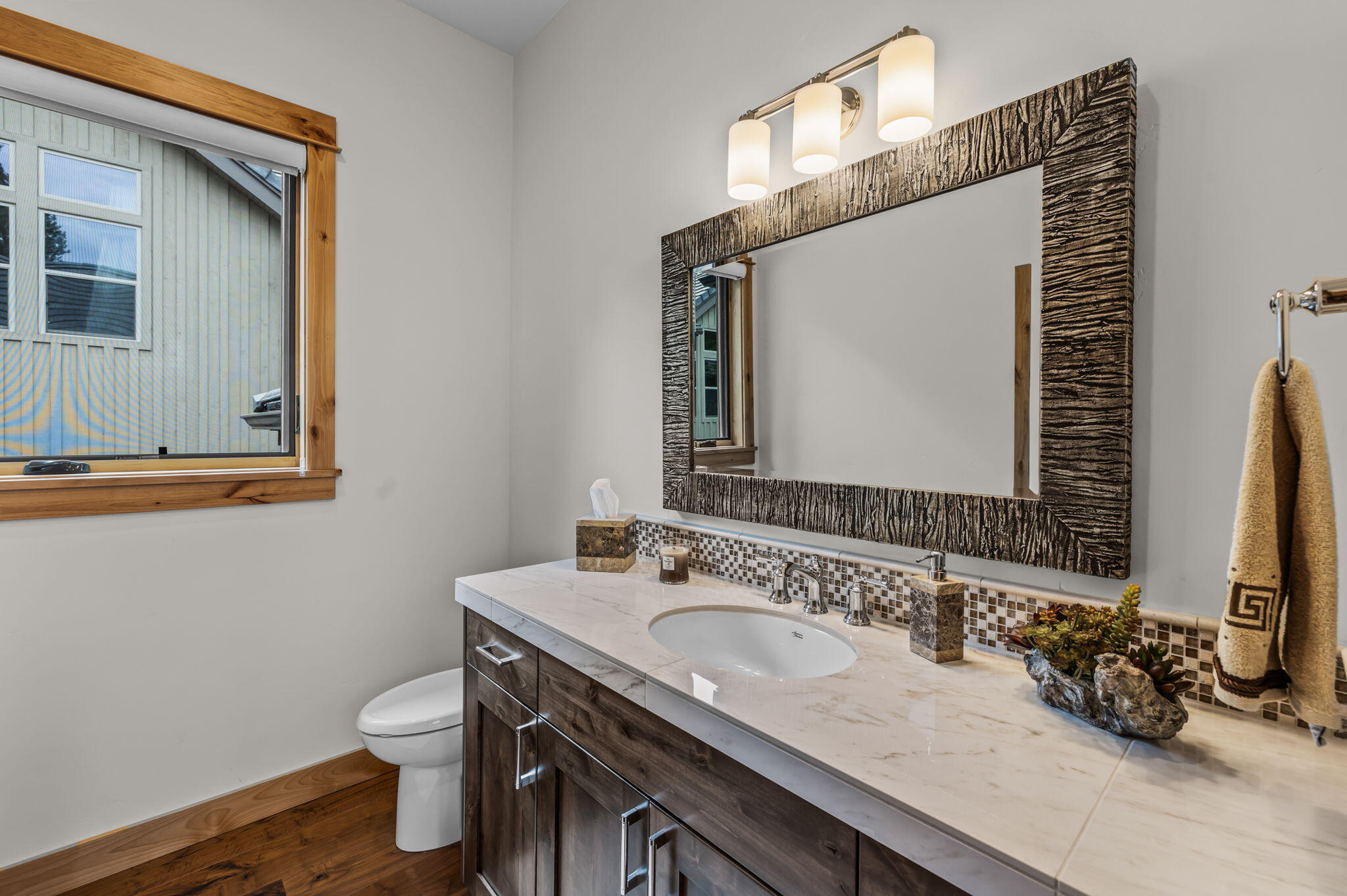 Broken Top - Residential