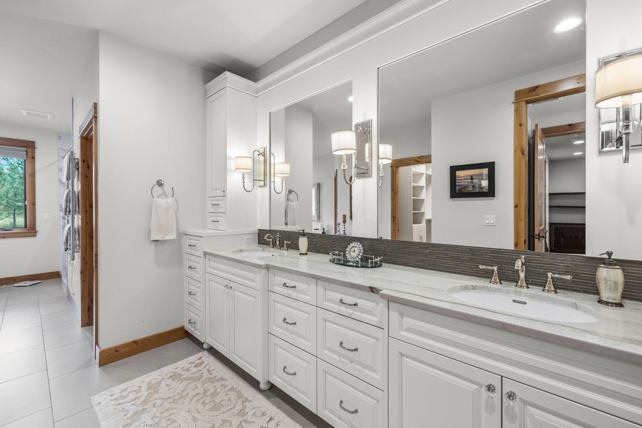 Broken Top - Residential