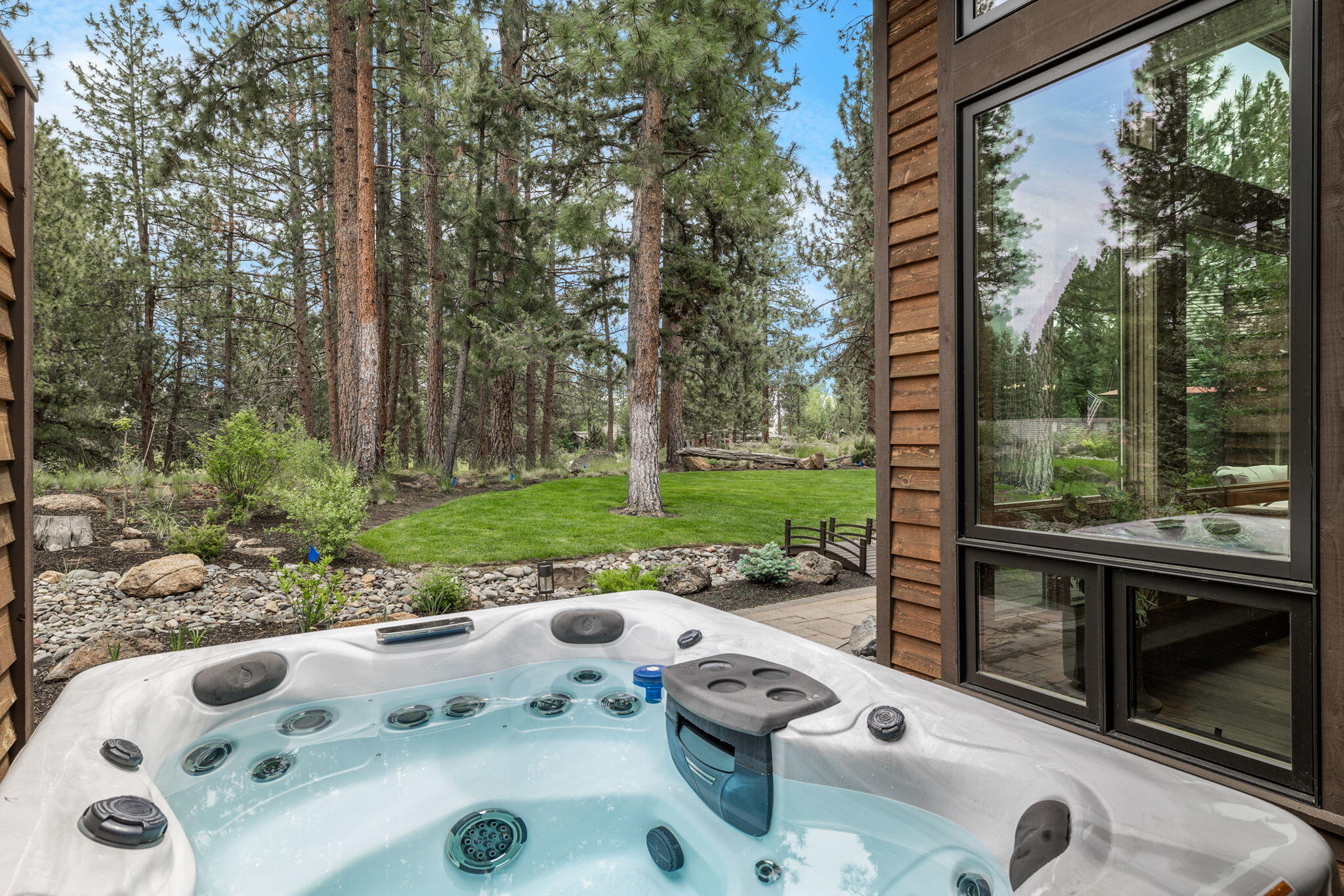 Broken Top - Residential