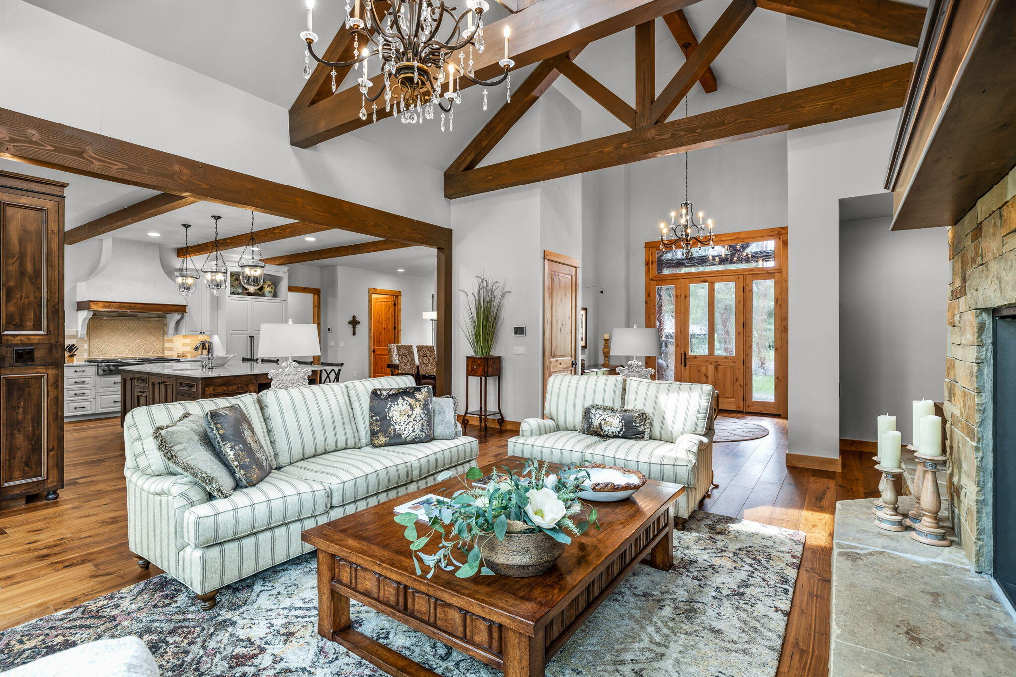 Broken Top - Residential