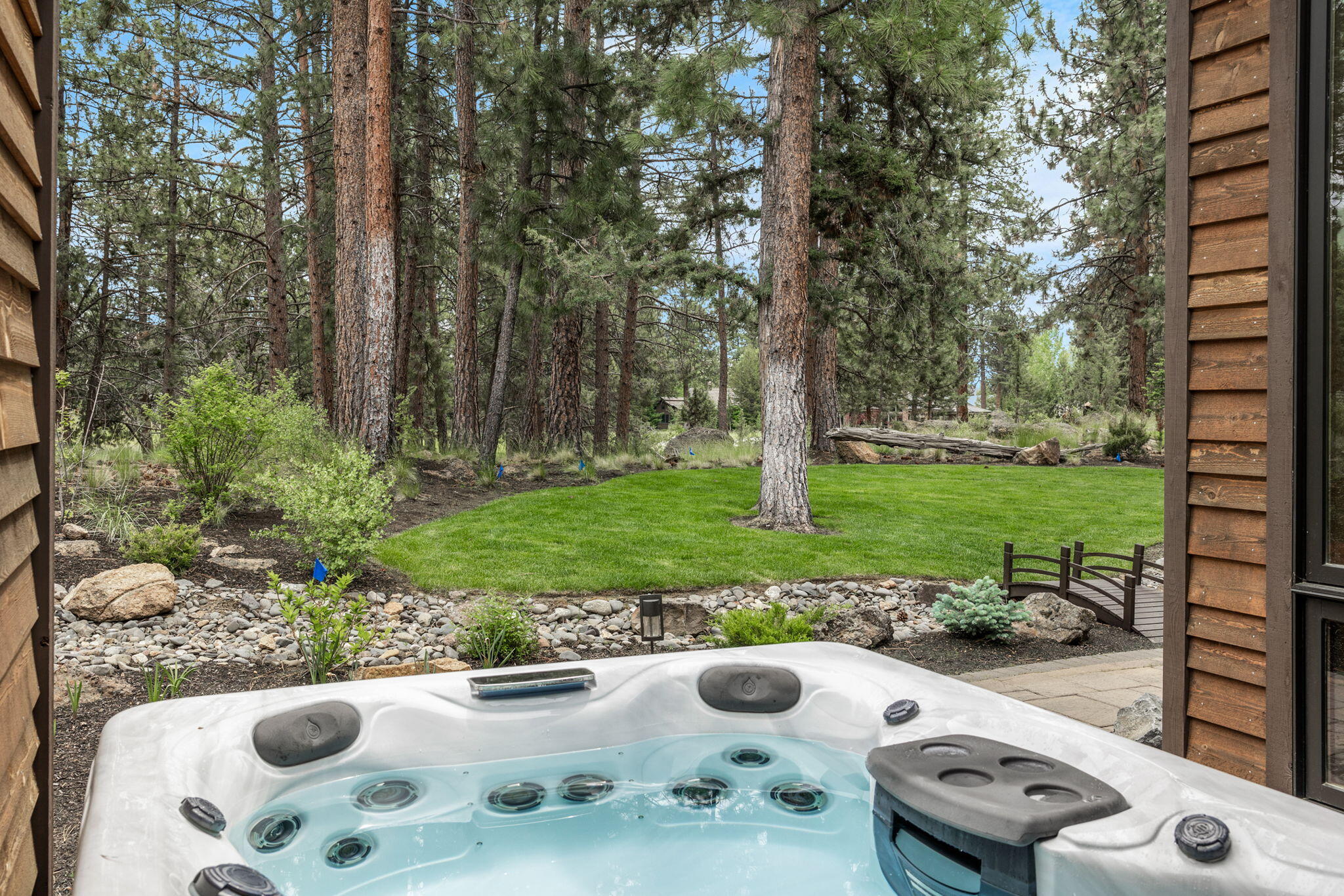 Broken Top - Residential