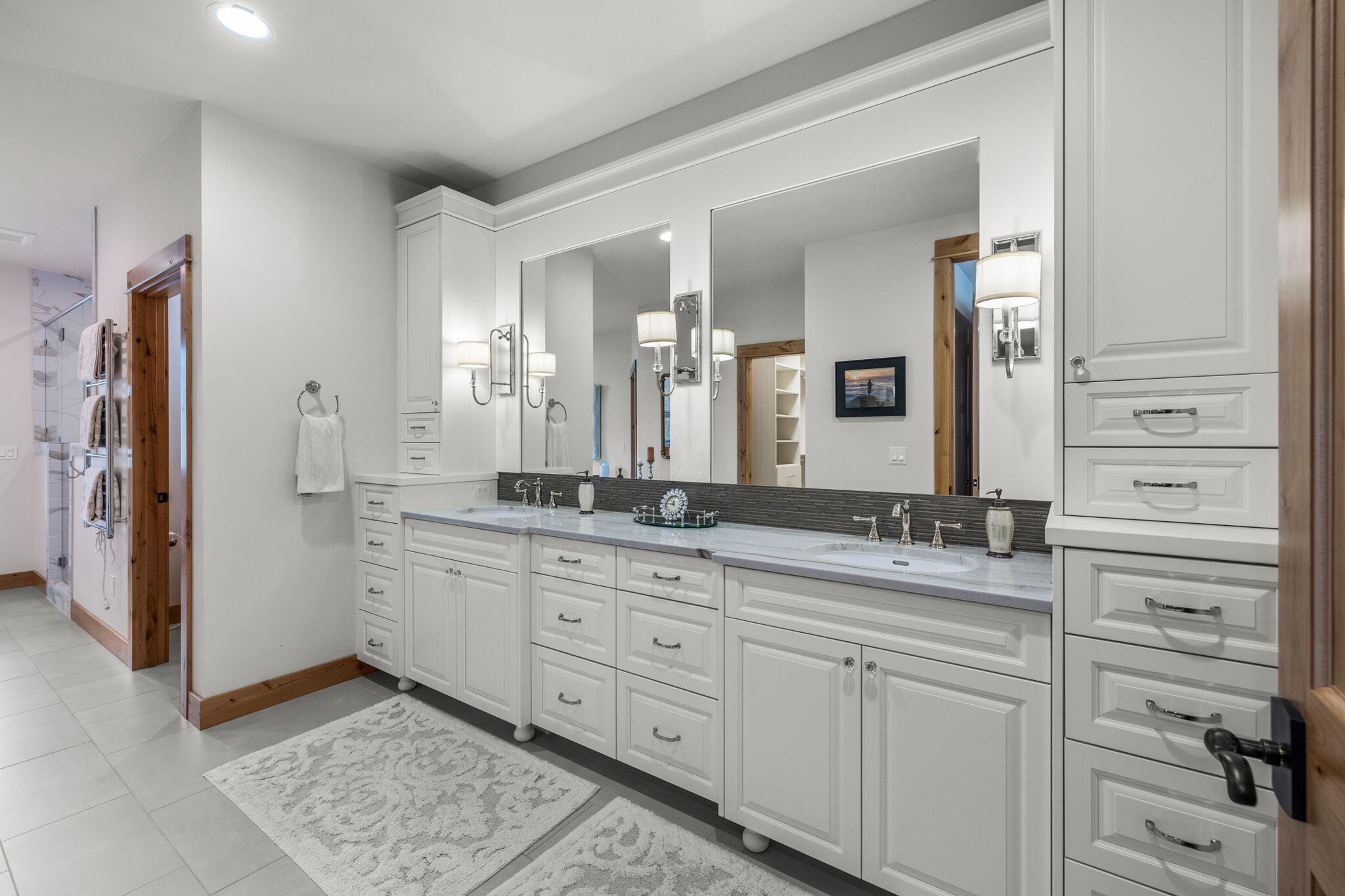 Broken Top - Residential