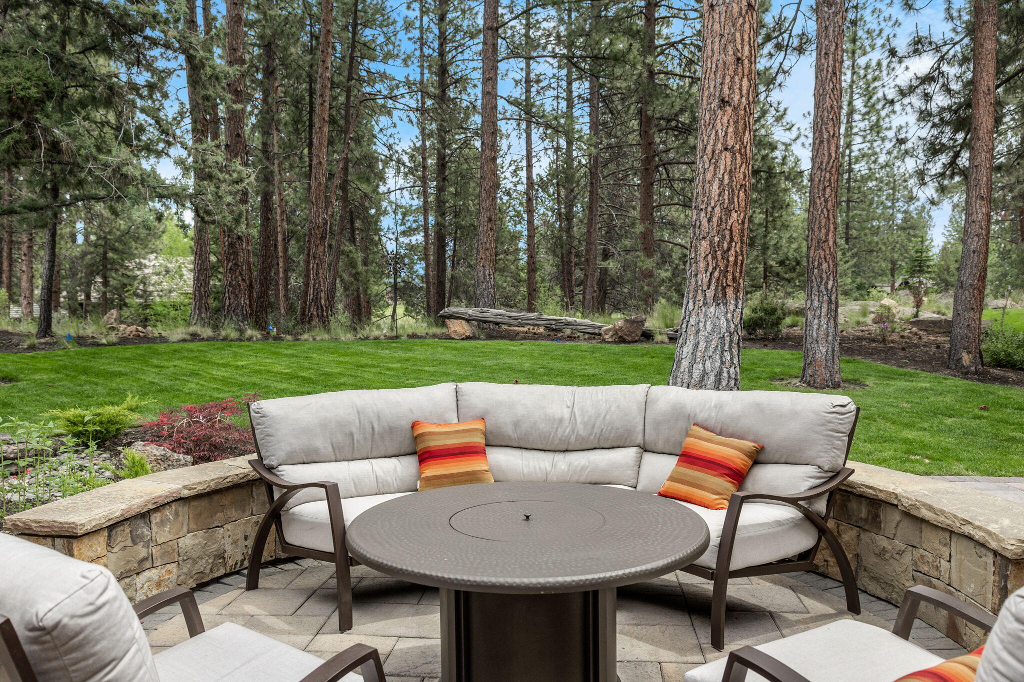 Broken Top - Residential