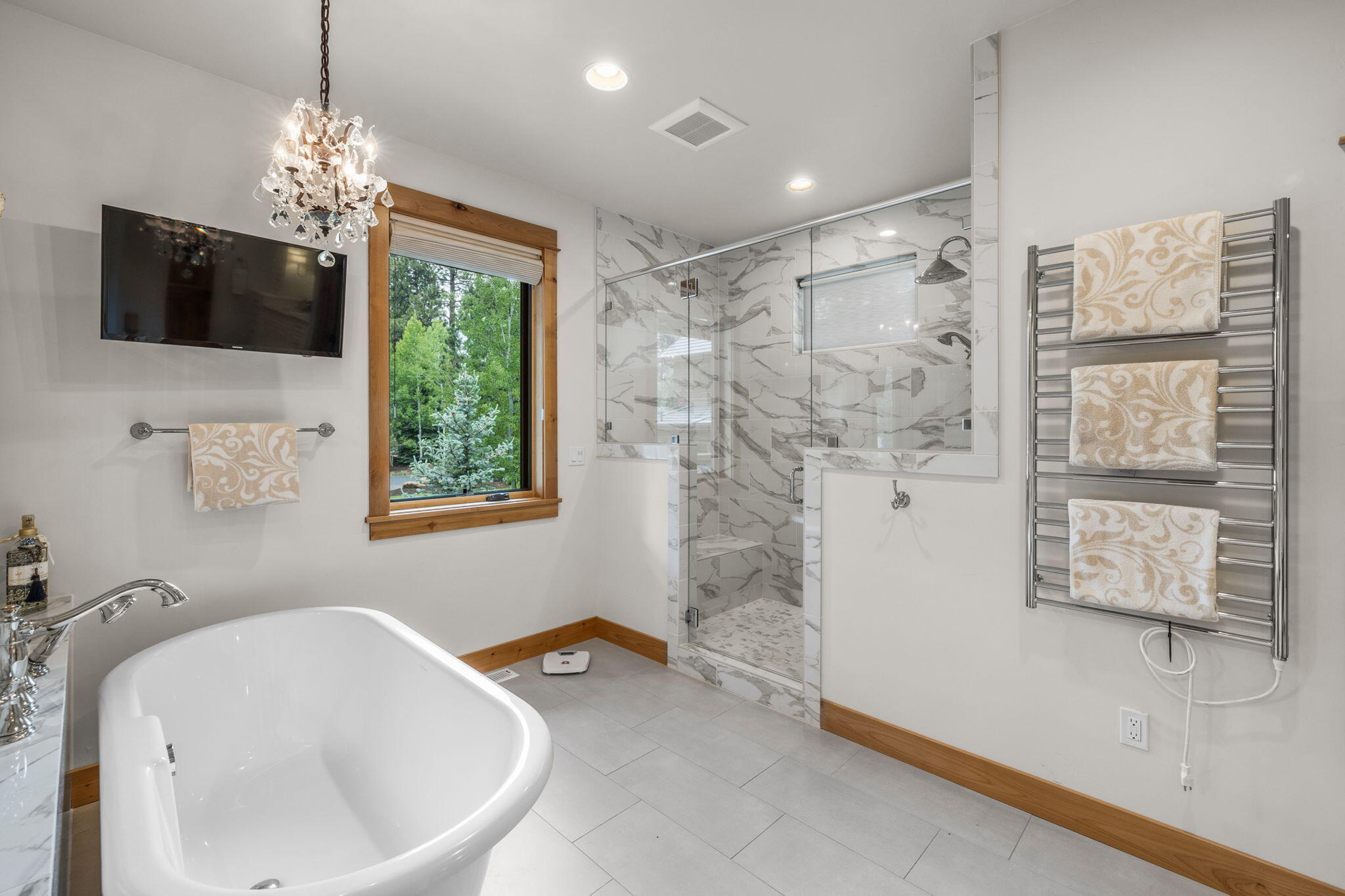 Broken Top - Residential