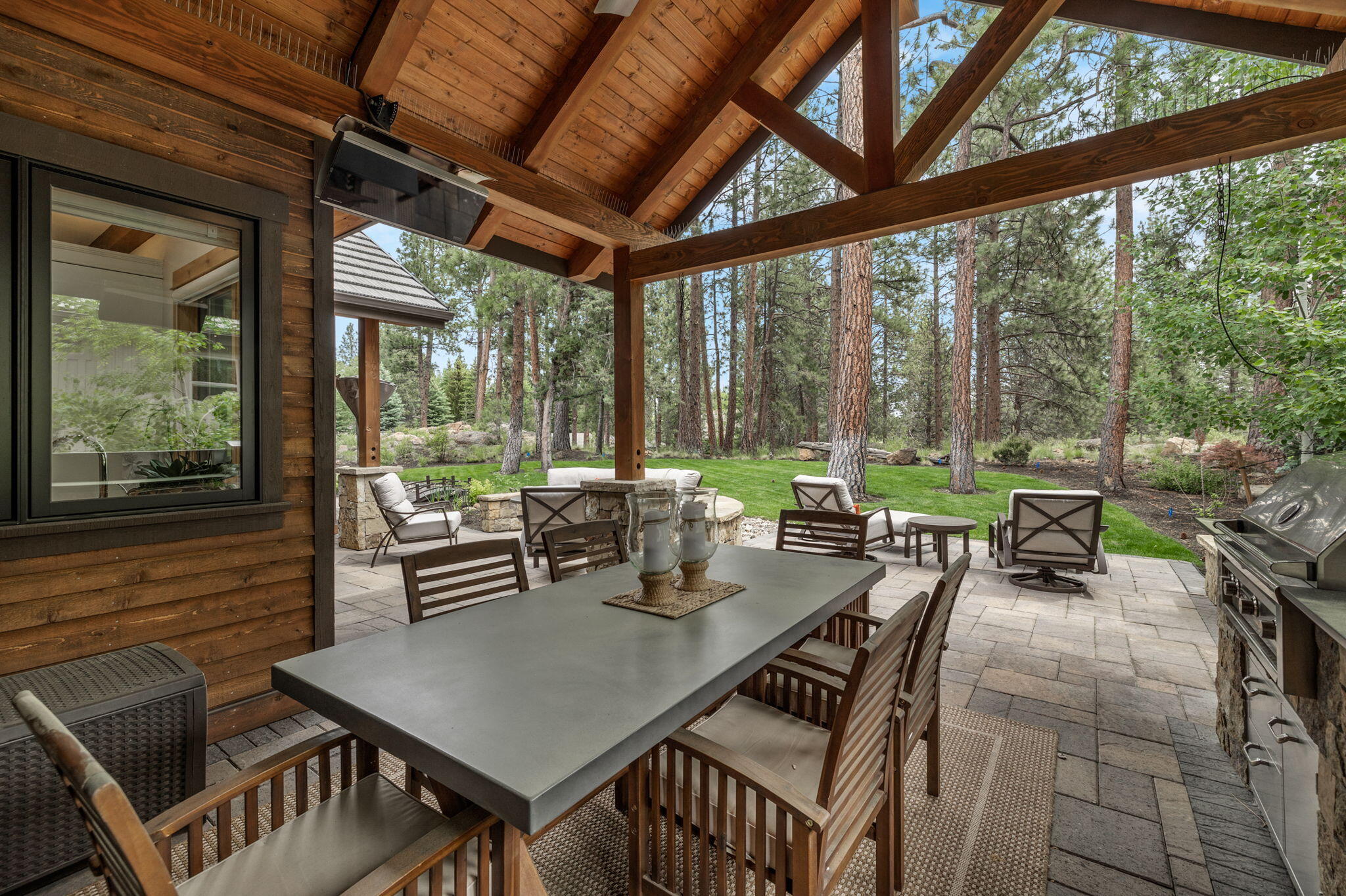 Broken Top - Residential