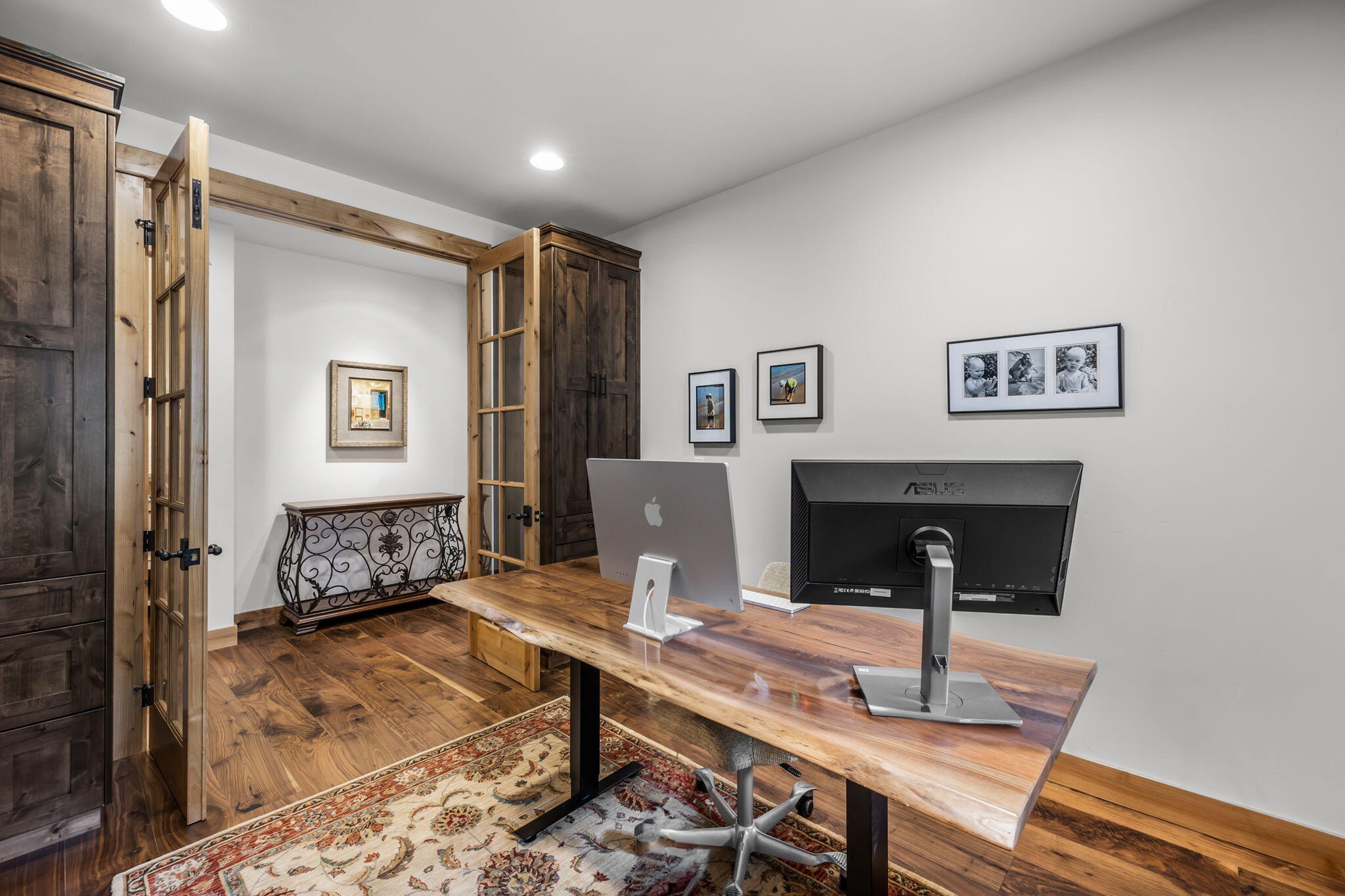 Broken Top - Residential