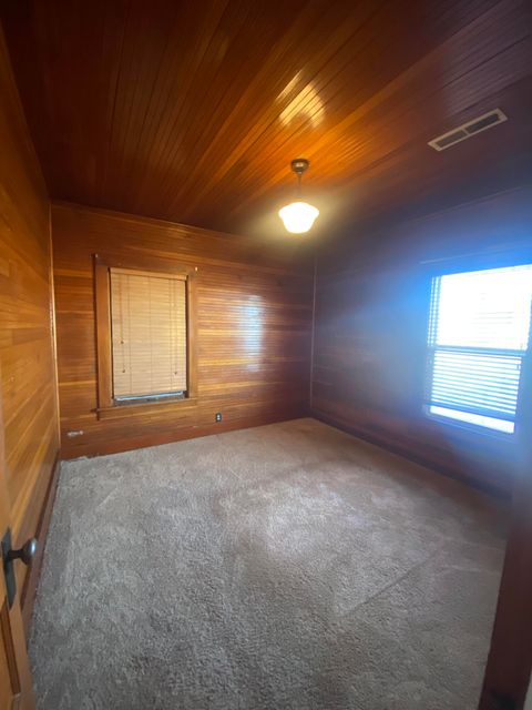 Tiny photo for 332 N Madison Street, Merrill, OR 97633 (MLS # 220213763)