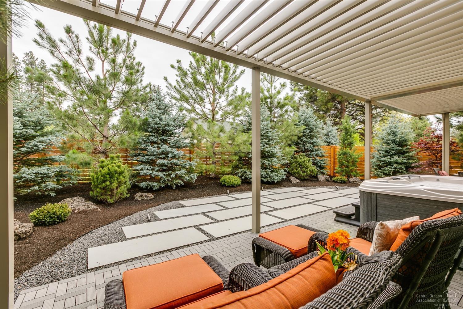 Arbor Acres - Residential