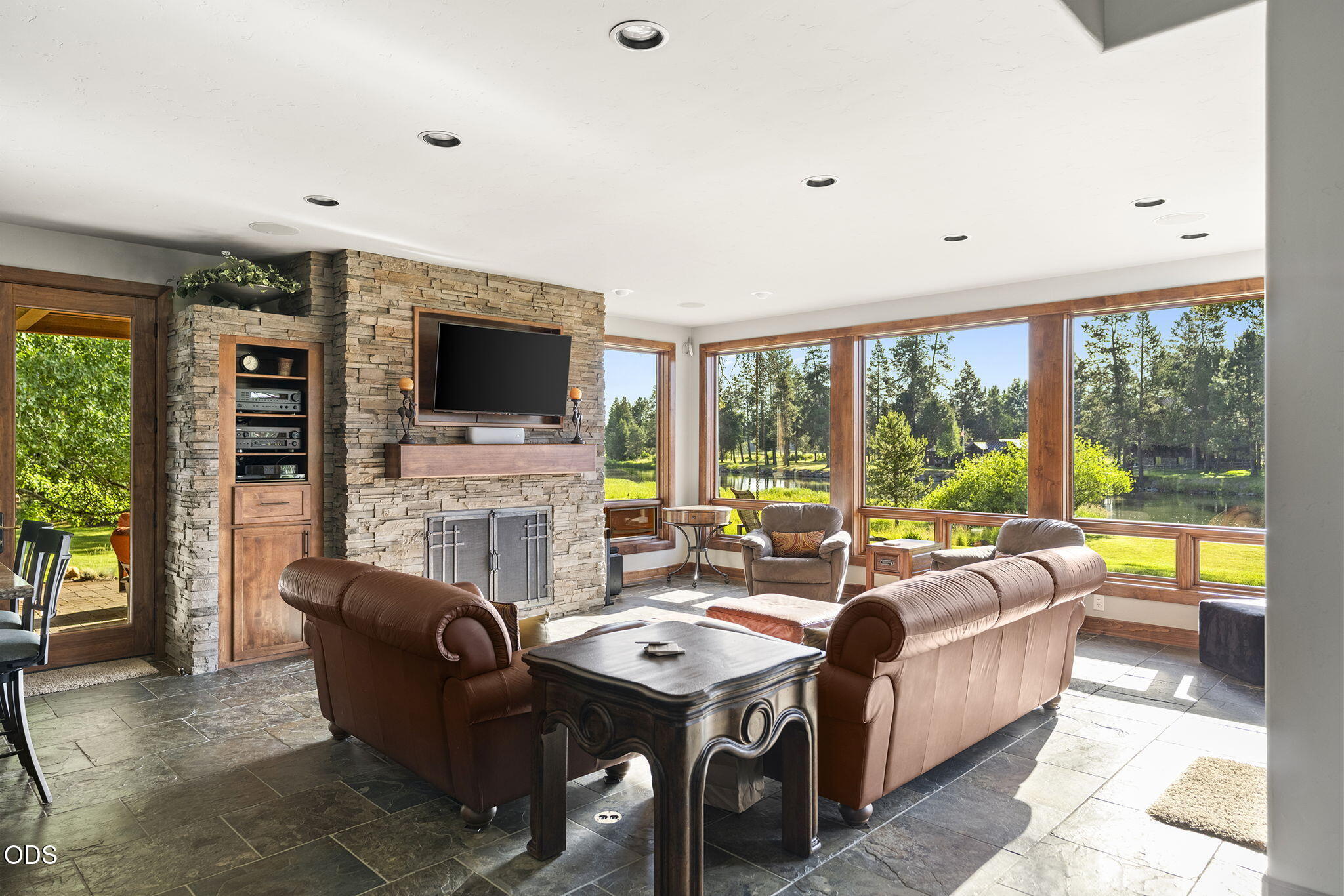 56680 Lunar Drive