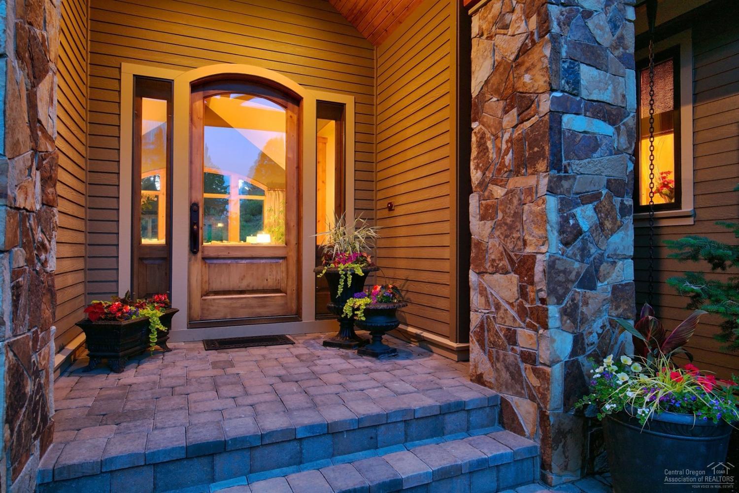 Skyliner Summit - Residential