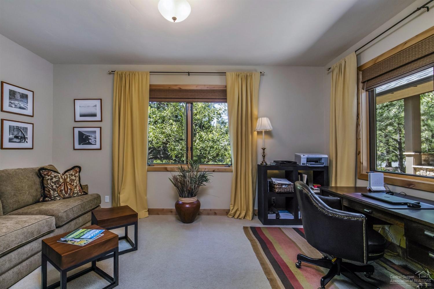 Skyliner Summit - Residential