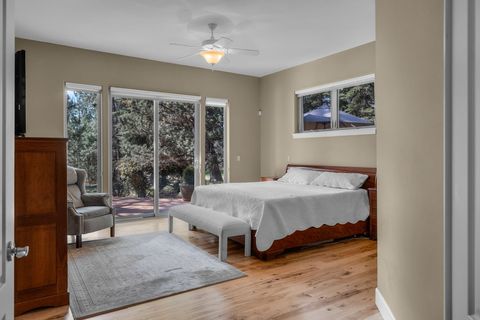 Tiny photo for 16923 Royal Coachman Drive, Sisters, OR 97759 (MLS # 220219628)