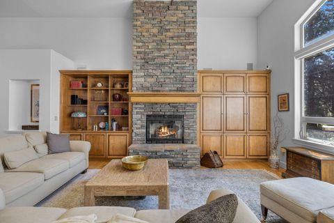 Tiny photo for 16923 Royal Coachman Drive, Sisters, OR 97759 (MLS # 220219628)