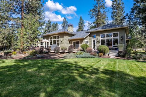 Tiny photo for 16923 Royal Coachman Drive, Sisters, OR 97759 (MLS # 220219628)