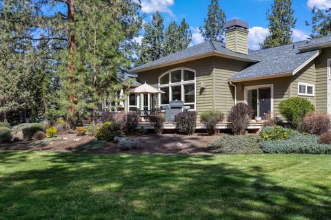 Tiny photo for 16923 Royal Coachman Drive, Sisters, OR 97759 (MLS # 220219628)