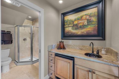 Tiny photo for 16923 Royal Coachman Drive, Sisters, OR 97759 (MLS # 220219628)