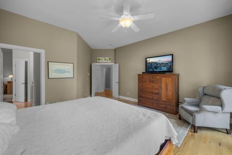 Tiny photo for 16923 Royal Coachman Drive, Sisters, OR 97759 (MLS # 220219628)