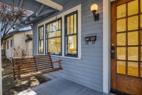 1645 NW 3rd Street Bend OR 97703