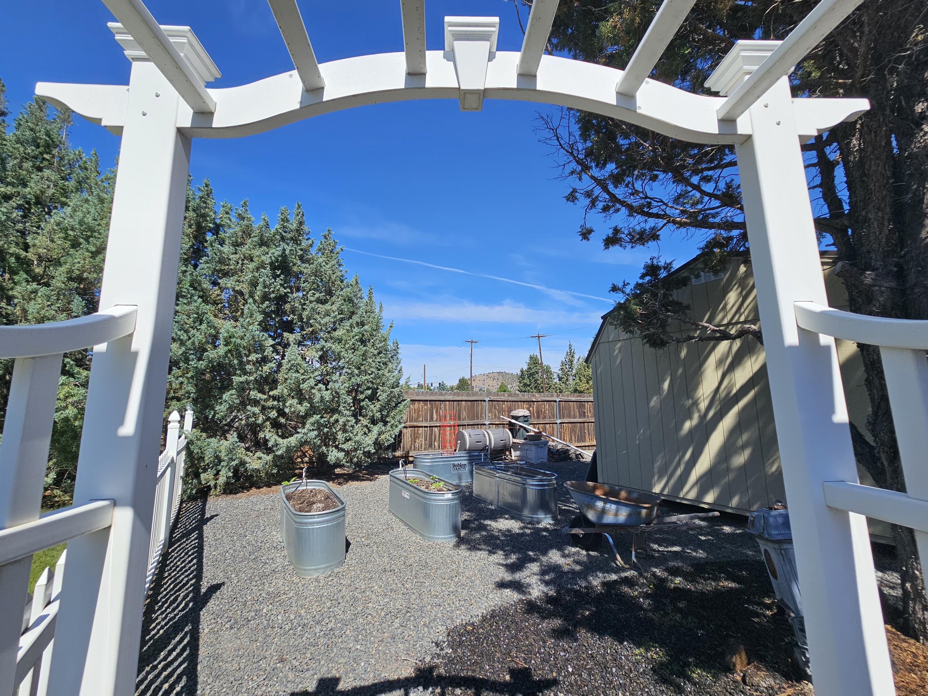 Skyview Terr - Residential