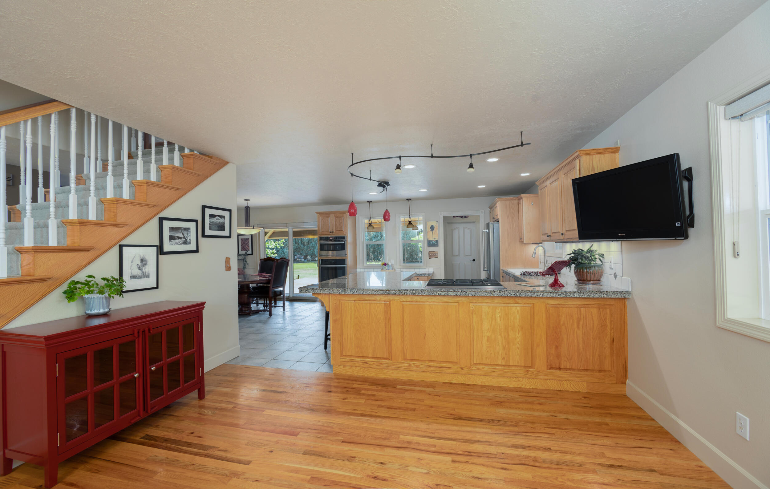 Skyview Terr - Residential