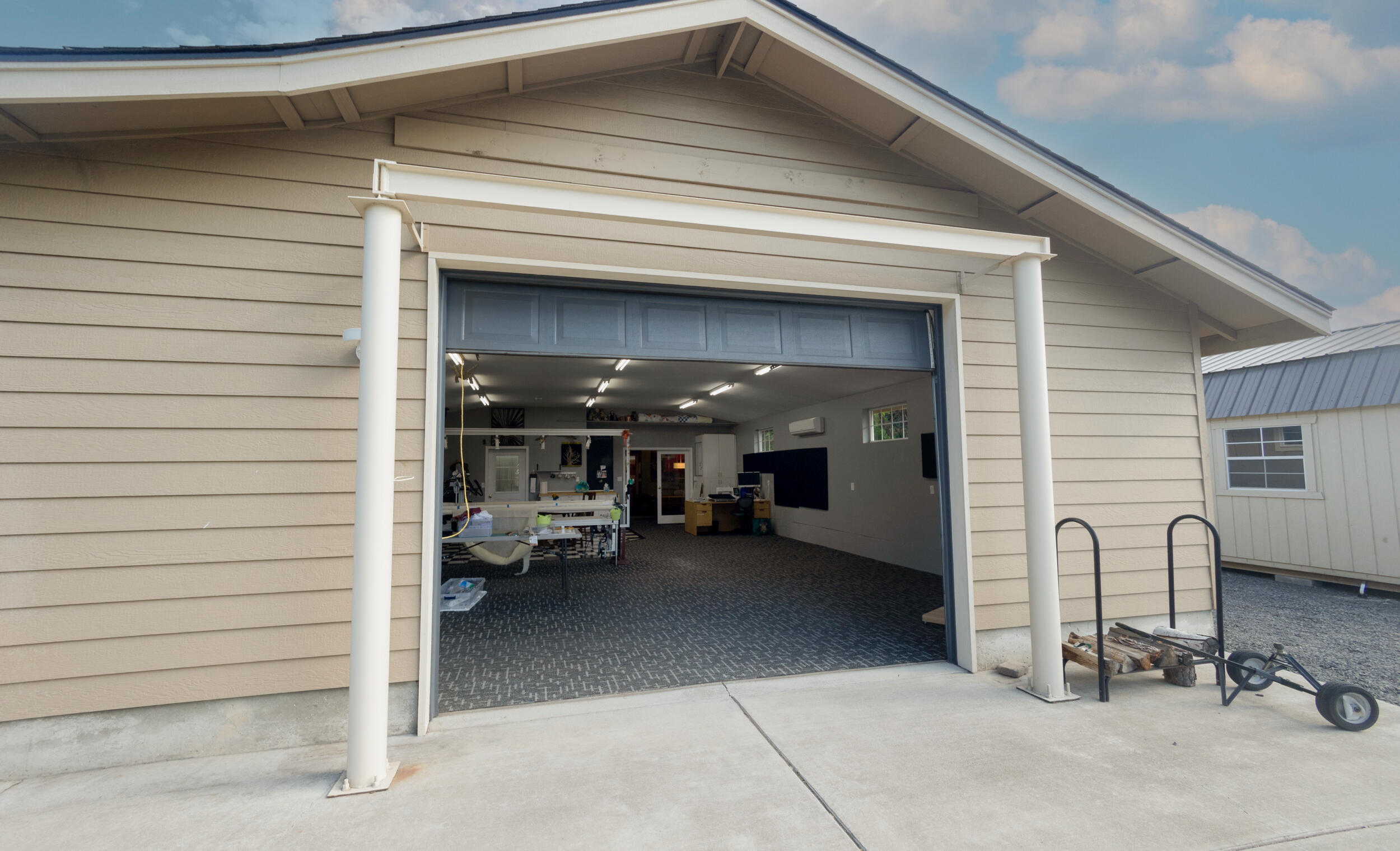 Skyview Terr - Residential