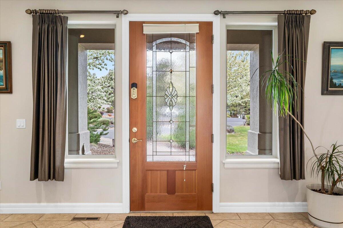 Eagle Crest - Residential