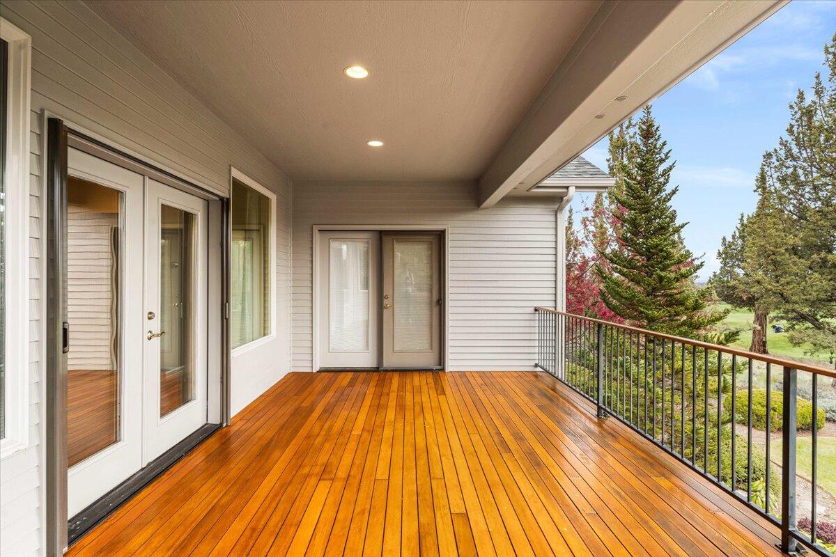 Eagle Crest - Residential