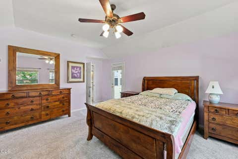 Tiny photo for 2067 NW Poplar Place, Redmond, OR 97756 (MLS # 220227406)