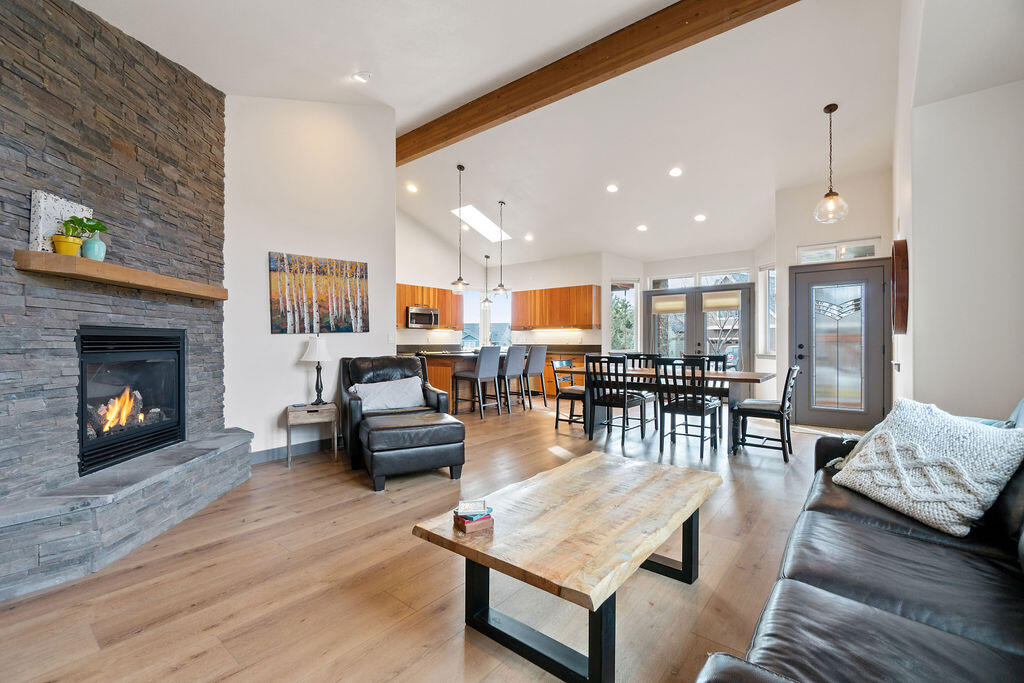 Awbrey Point - Residential