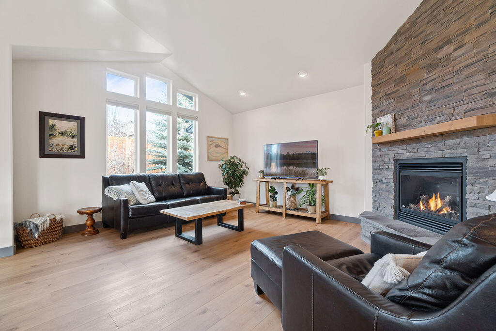 Awbrey Point - Residential